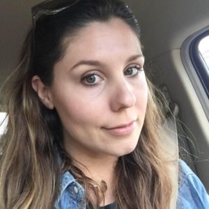 Meet your Posher, Davina